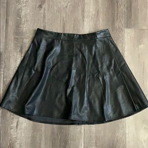 Pleather mini skirt